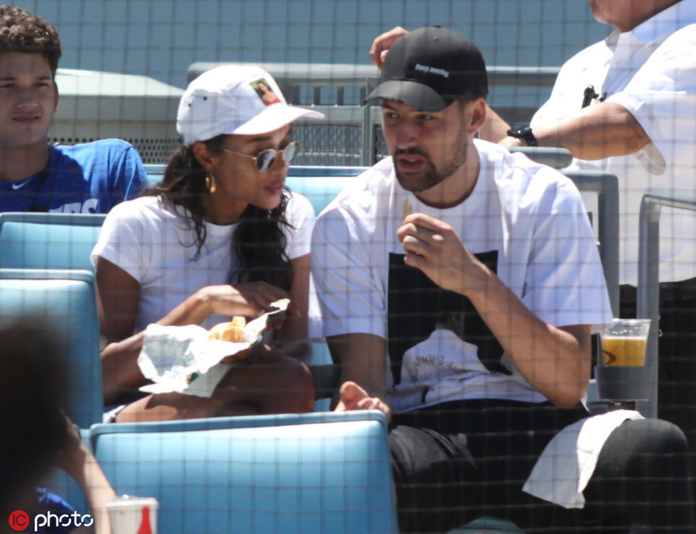 阿贾克斯天才中场1亿欧转会曼城