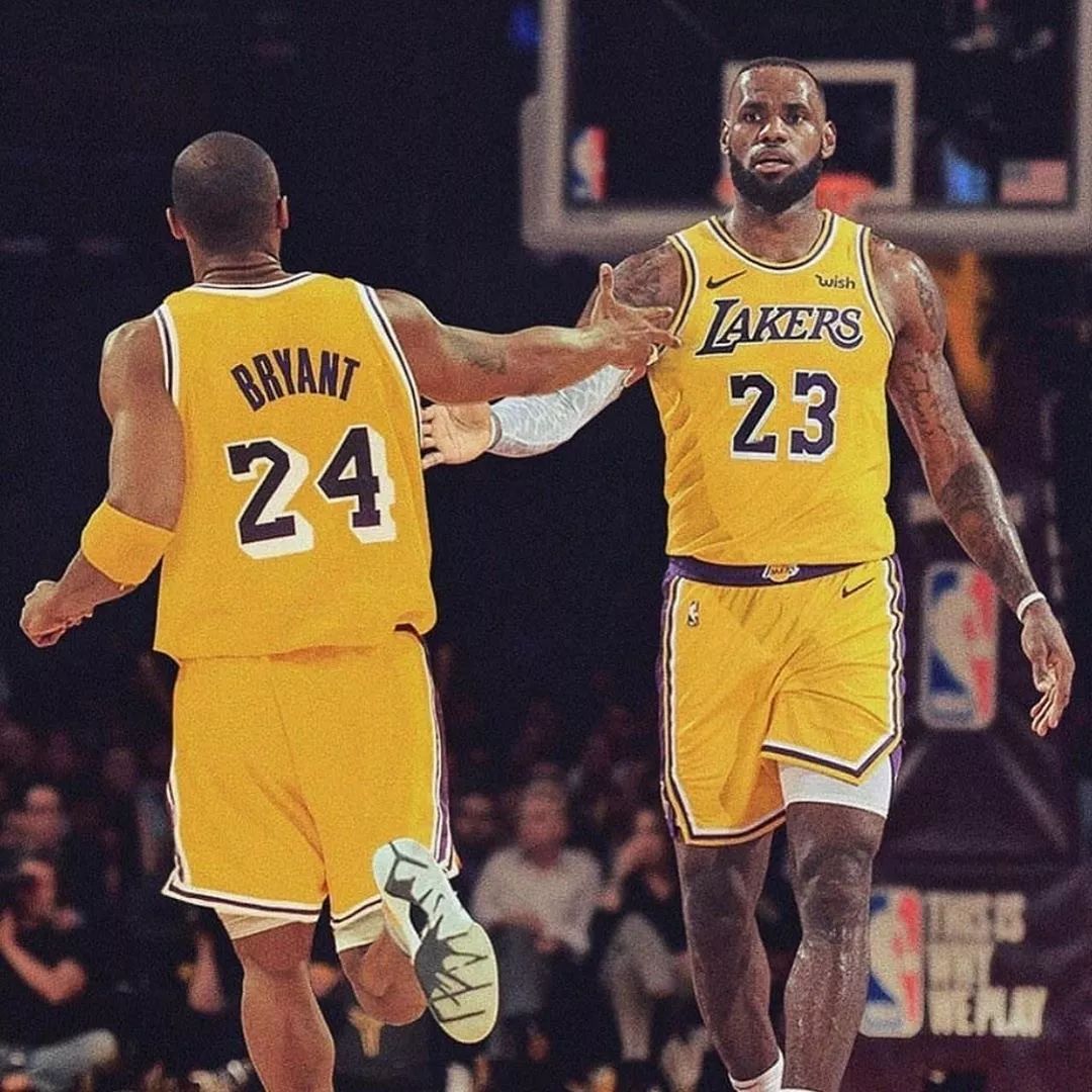 弗拉门戈官宣菲利佩续约时误发卡多佐的照片，引发球迷误解