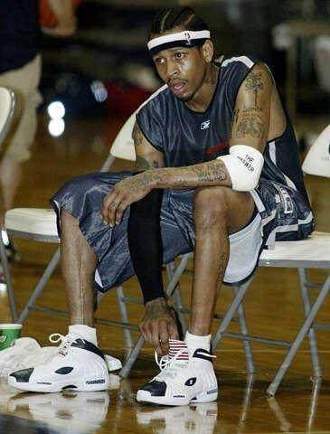 详解棒球规则中的弃权判罚对主场球票退款及商业合同的法律连锁反应