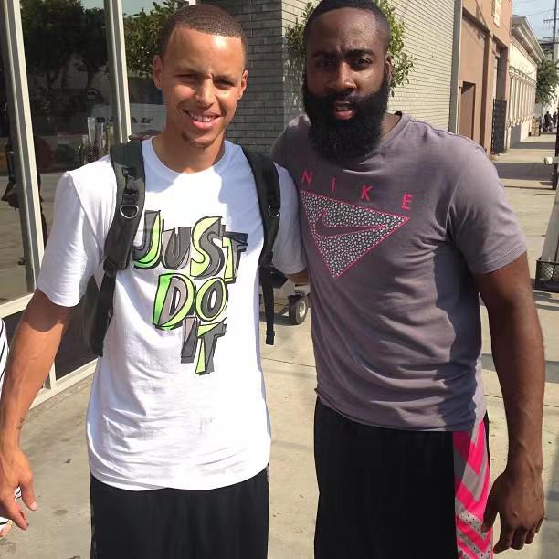 MLB》“电影情节”大联盟励志故事 36岁卡兹玛尔熬13年重返大联盟