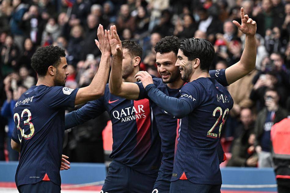 宫鲁鸣不再担任中国篮协副主席