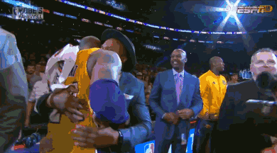 天空体育：伊萨克已经返回纽卡斯尔