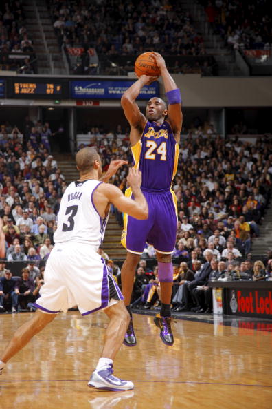 金珍洙：徐正源把成都队打造得非常好，他们前场球员能力很强